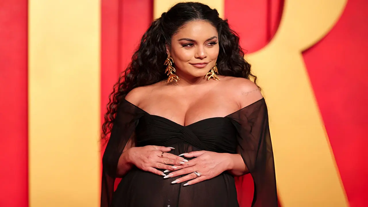 Vanessa Hudgens Net Worth